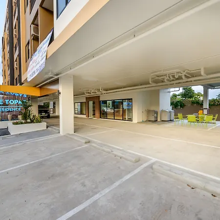The Topaz Residence Phuket Town-2